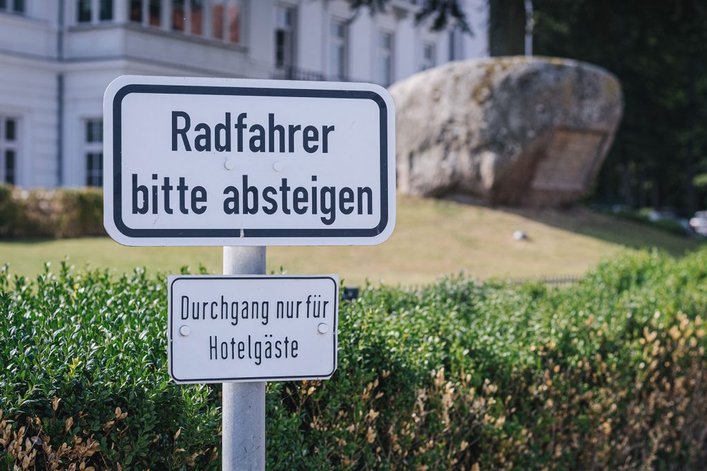Hinweisschild in Heiligendamm